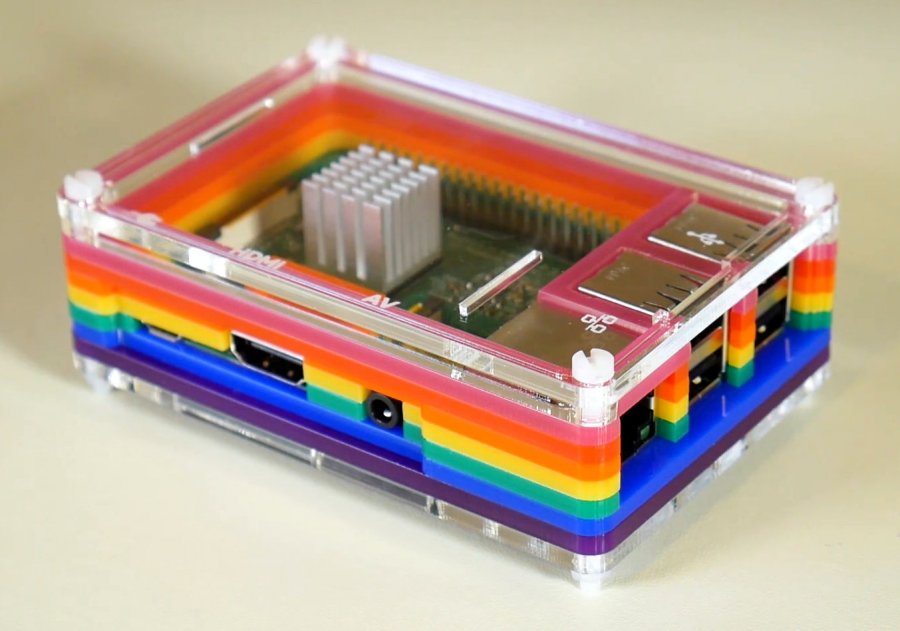 rpi3-materiel-boitier-pibow-rainbow.jpg
